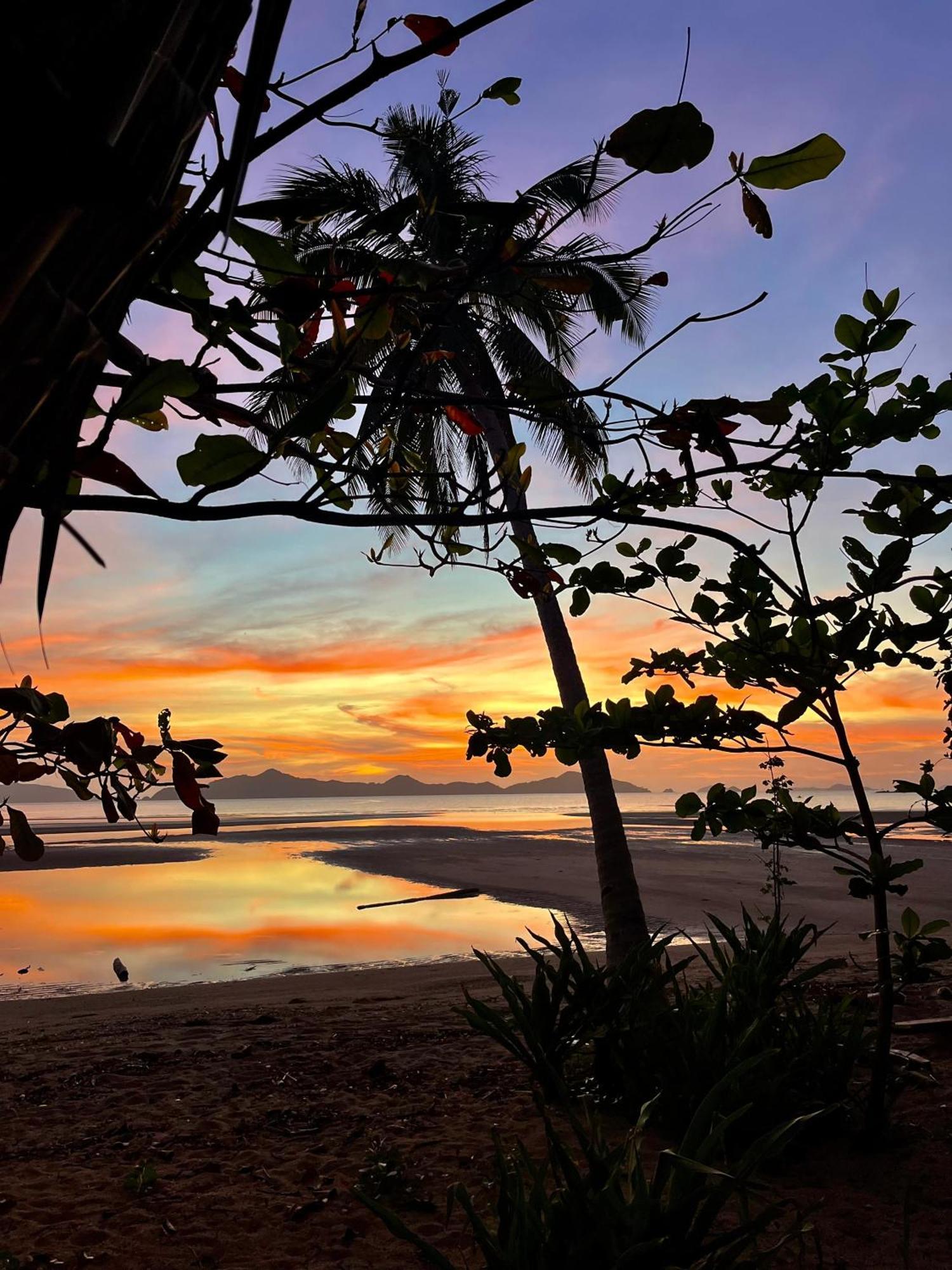 Efrena Agro Tourism Beach El Nido Exterior foto